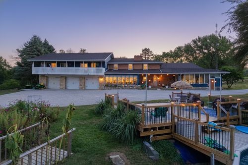 1409 Butchers Ln, Bloomington, IL, 61701-9512 | Card Image