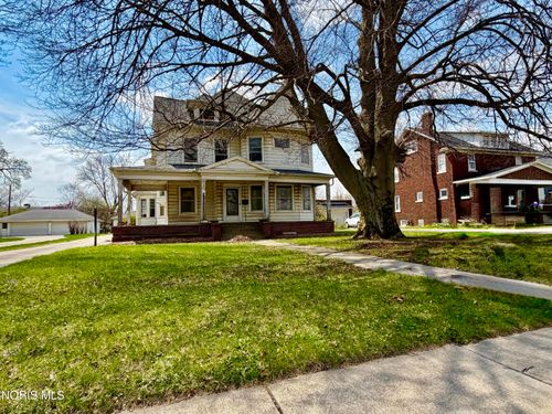 617 W Main St, Woodville, OH, 43469-1015 | Card Image