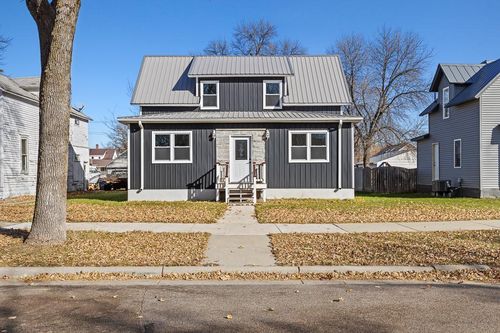 409 4th St W, Canby, MN, 56220-1244 | Card Image