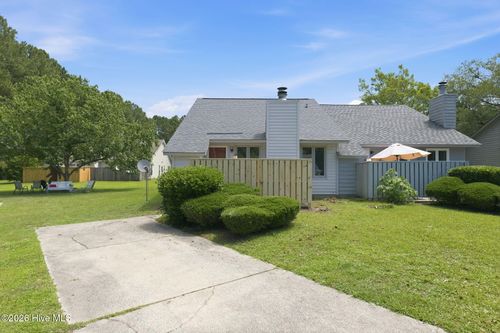 23a Masters Court Dr, New Bern, NC, 28562-8972 | Card Image