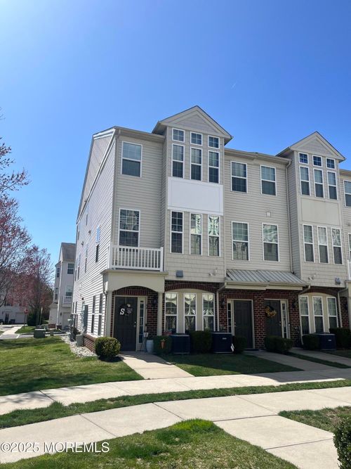 44 Jake Dr, Tinton Falls, NJ, 07712-7534 | Card Image