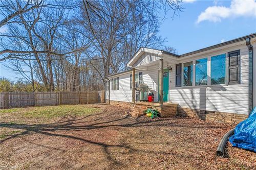 118 Shady Grove Rd, Eden, NC, 27288-7652 | Card Image