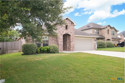 157 Conway Castle Dr, New Braunfels, TX, 78130-3089 | Card Image