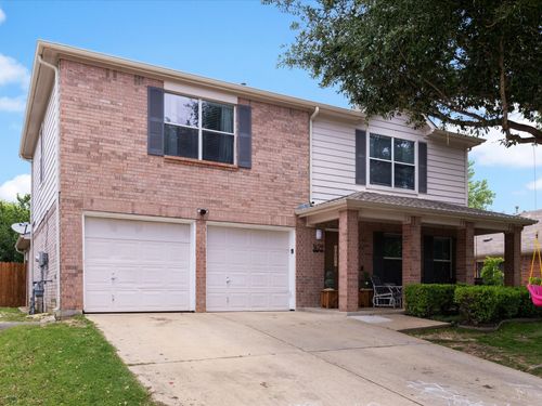 1429 Trading Post Dr, Fort Worth, TX, 76131-5353 | Card Image