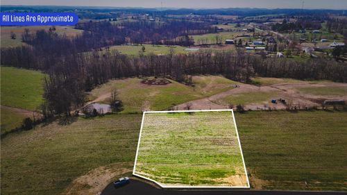 240 Daniel Lane, Westmoreland, TN, 37186 | Card Image