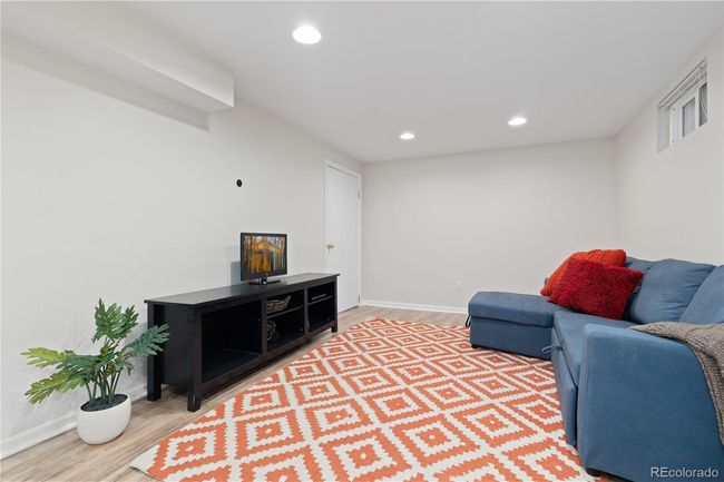 8390 E Davies Pl, House other with 4 bedrooms, 3 bathrooms and 1 parking in Centennial CO | Image 27