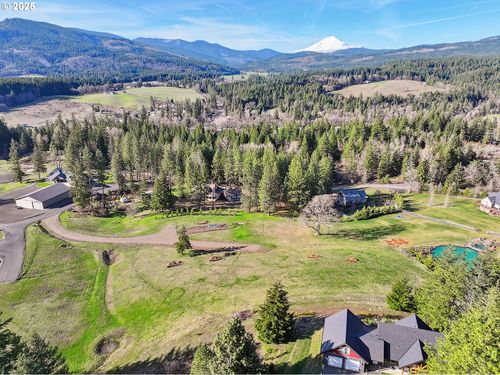 2 Graham Ln, WhiteSalmon, WA, 98672 | Card Image