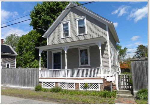 45 Maple Ave, Riverside, RI, 02915-5407 | Card Image