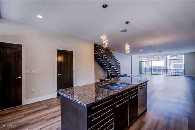 228 - 8925 W Flamingo Rd, Condo with 3 bedrooms, 3 bathrooms and null parking in Las Vegas NV | Image 12