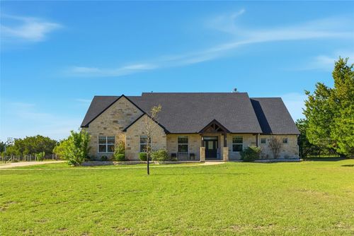 642 Chama Trce, Dripping Springs, TX, 78620-5373 | Card Image