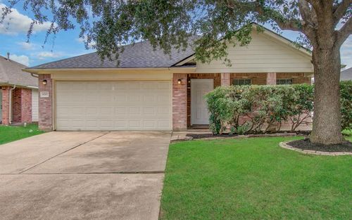 19707 Cannon Fire Dr, Katy, TX, 77449-2619 | Card Image
