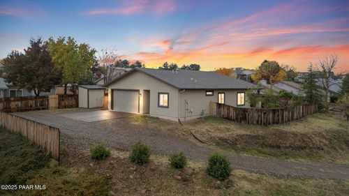 4221 N Papago Ln, Prescott Valley, AZ, 86314-7450 | Card Image