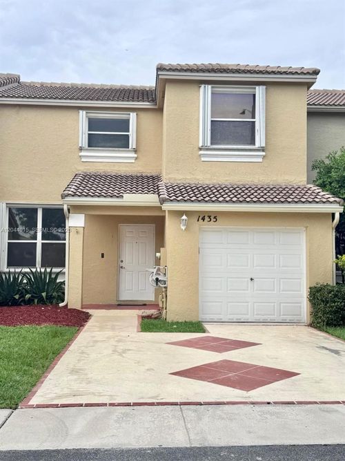 --1435 Nw 154th Ln, Pembroke Pines, FL, 33028-1675 | Card Image