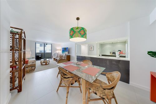 apt-807-1621 Collins Ave, Miami Beach, FL, 33139-3142 | Card Image