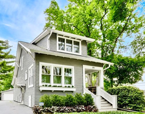 203 N Haddow Ave, Arlington Heights, IL, 60004-6136 | Card Image