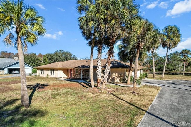 809 N Golf Course Dr, House other with 3 bedrooms, 2 bathrooms and 3 parking in Crystal River FL | Image 38