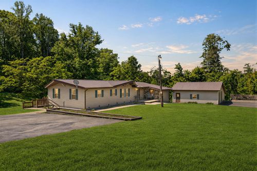 308 Dale Hollow Manor Rd, Albany, KY, 42602-5006 | Card Image