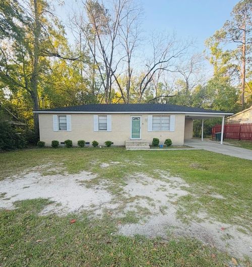 803 E. Park Ave, Valdosta, GA, 31602 | Card Image