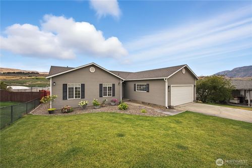 121 Pryor Dr, Pateros, WA, 98846 | Card Image