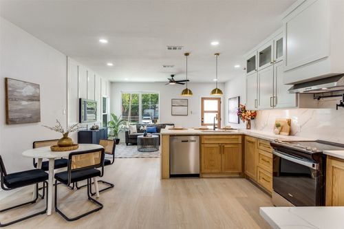 3828 Winfield Ave, Fort Worth, TX, 76109-3724 | Card Image