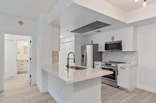 107-2807 Veronia Dr, Palm Beach Gardens, FL, 33410-2922 | Card Image