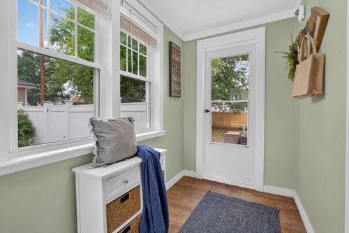 282 Jewett Street, Manchester, NH, 03103 | Card Image