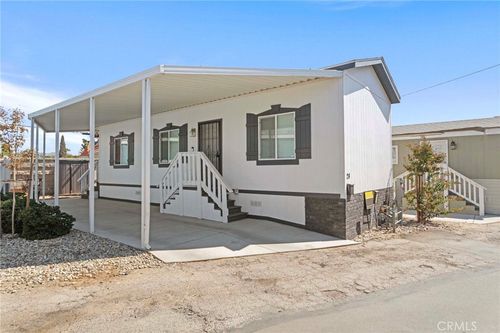 24-8086 Mission Blvd, Jurupa Valley, CA, 92509-4611 | Card Image