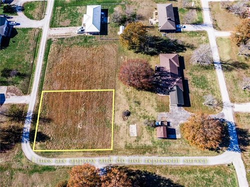 00027 975 Ter, Pleasanton, KS, 66075 | Card Image