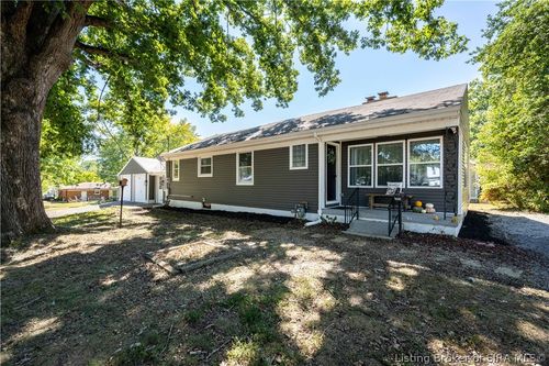 2312 Frederick Ave, New Albany, IN, 47150-2612 | Card Image