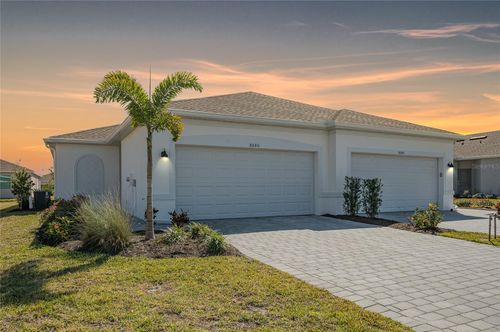 8640 Seasalt Loop, ENGLEWOOD, FL, 34224-5257 | Card Image