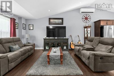 3226 Sackville Dr, House other with 4 bedrooms, 3 bathrooms and null parking in Upper Sackville NS | Image 3