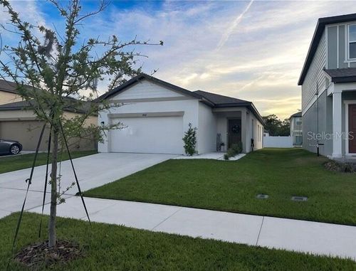 35552 Shade Fern Ln, ZEPHYRHILLS, FL, 33541-8411 | Card Image