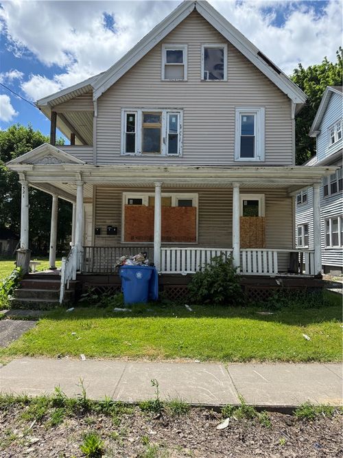 521 Clifford Ave, Rochester, NY, 14621-4665 | Card Image