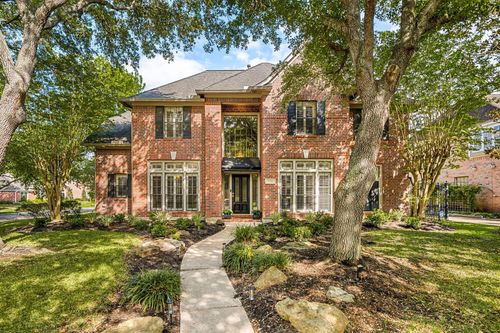 1518 Fall Wood Dr, Sugar Land, TX, 77479-6278 | Card Image