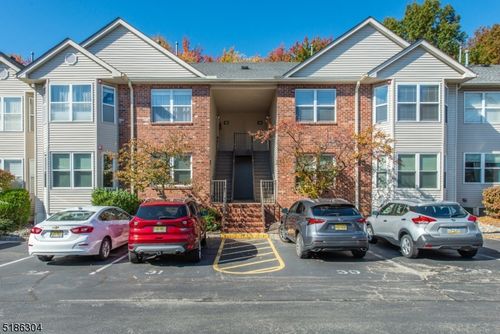 14 Jennifer Dr, East Hanover, NJ, 07936-3432 | Card Image