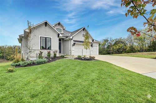 25177 W 109th St, Olathe, KS, 66061-7696 | Card Image