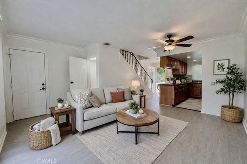 c-2558 Orange Ave, Costa Mesa, CA, 92627 | Card Image