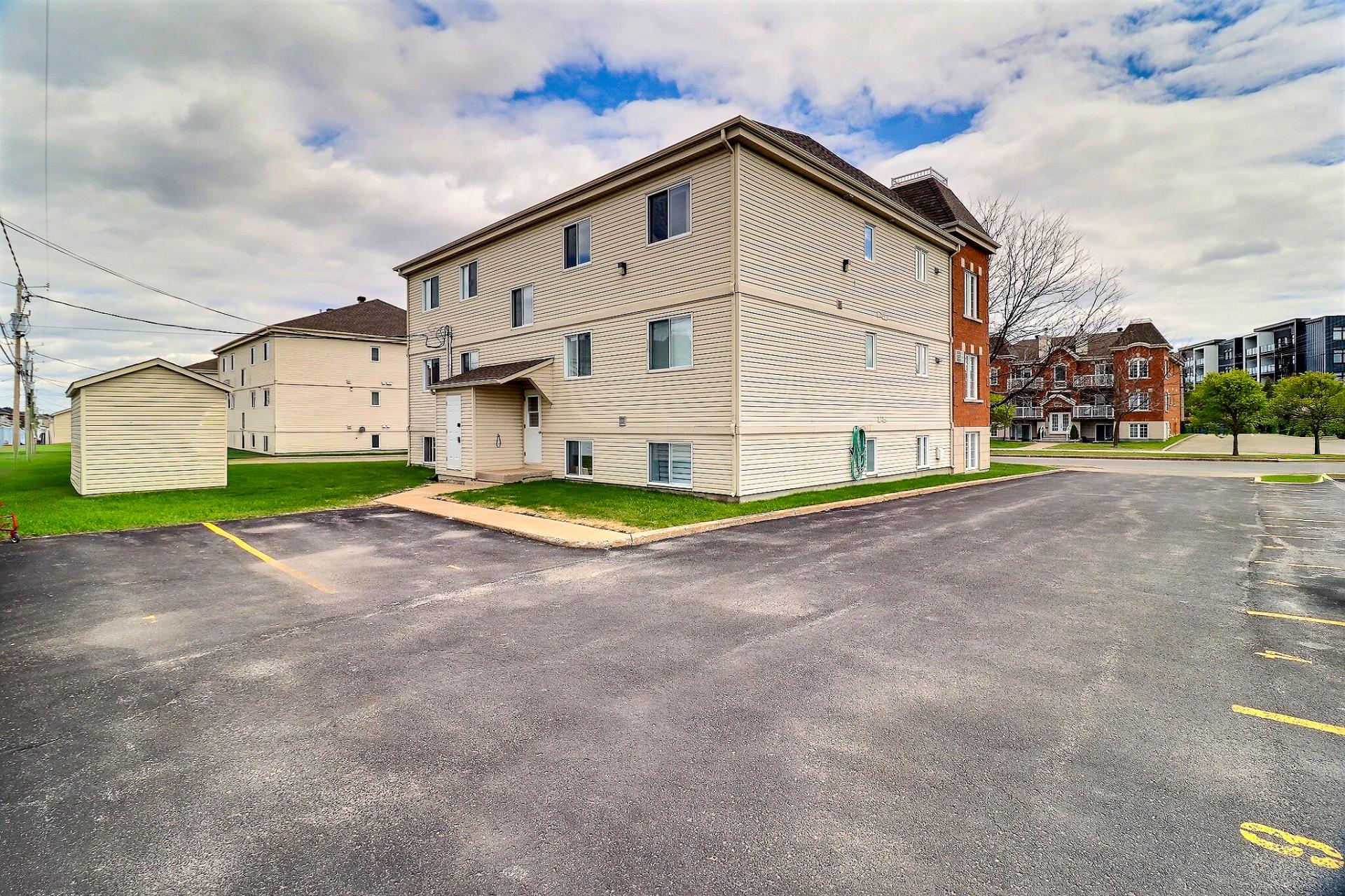 Residential in Saint-Eustache 2