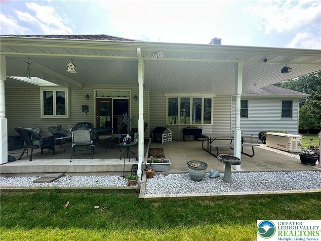 1437 Nectarine Rd, House other with 6 bedrooms, 4 bathrooms and null parking in DANIELSVILLE PA | Image 29