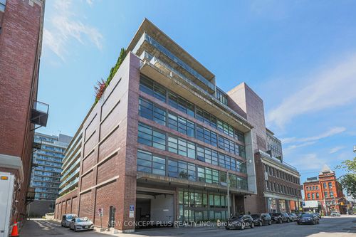 634-90 Broadview Ave, Toronto, ON, M4M0A7 | Card Image