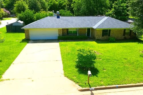 454 Pamela Dr, Mineola, TX, 75773-1330 | Card Image