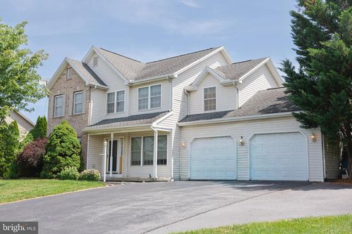 534 Carma Dr, SHIPPENSBURG, PA, 17257-8416 | Card Image