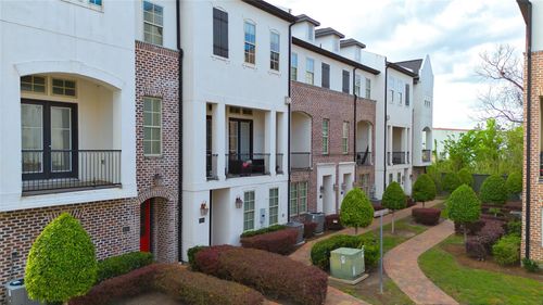 2029 Fannin Sta N, Houston, TX, 77045-4657 | Card Image