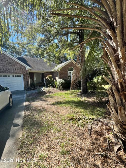 704-704 Valley Brook Rd, Wilmington, NC, 28412-3216 | Card Image