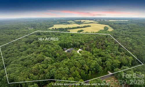 3020 Brooks Mill Ln, Wingate, NC, 28174-8239 | Card Image