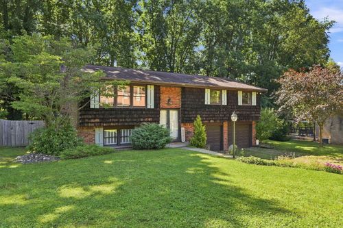 3652 Forbes Trail Dr, Murrysville, PA, 15668-1054 | Card Image