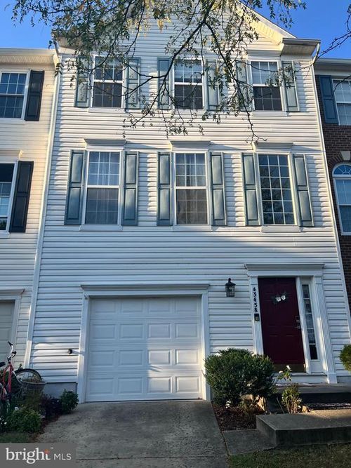43458 Laidlow St, Chantilly, VA, 20152-2514 | Card Image