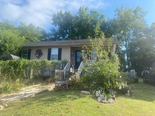 412 Rotary Dr, Winchester, TN, 37398-2074 | Card Image
