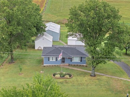 16463 State Route O, Cosby, MO, 64436-8123 | Card Image