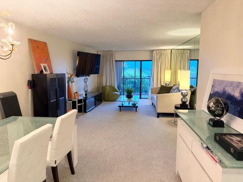 a433-3605 S Ocean Blvd, South Palm Beach, FL, 33480-5896 | Card Image